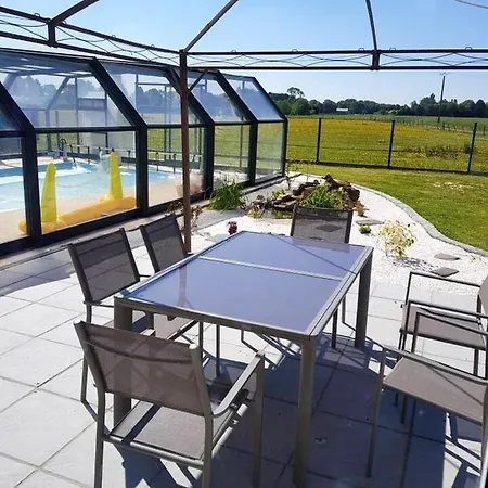Villa De 5 Chambres Avec Piscine Privee Jacuzzi Et Jardin Clos A Bernay Villa